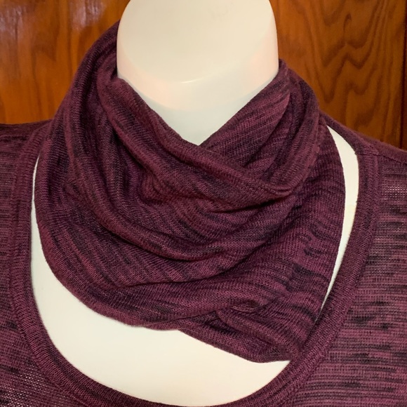 Jones New York 2 Piece Purple/Black Sweater - Picture 2 of 5